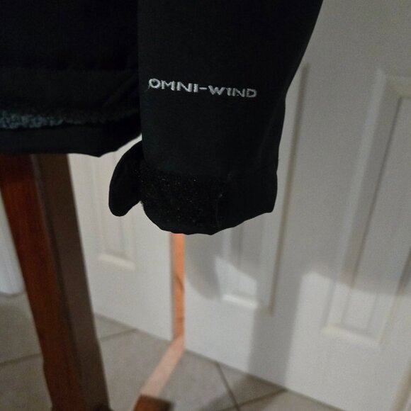 Columbia Women's Omni-Wind Jacket - size large - Picture 7 of 8